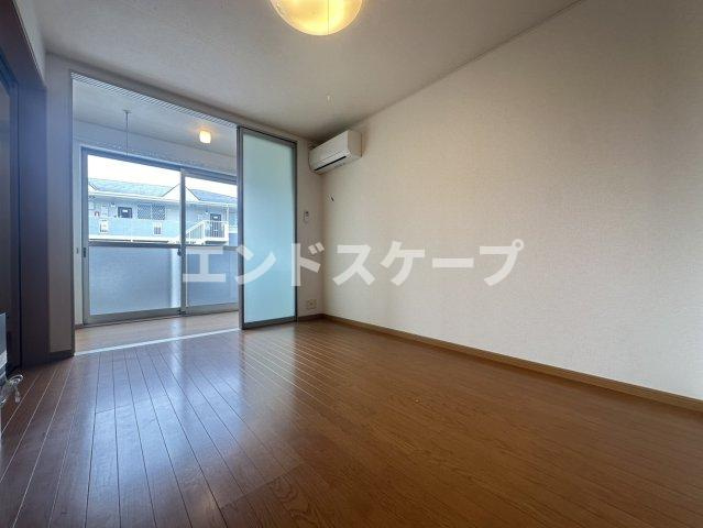 セレーノの居間・リビング|高崎、前橋のお部屋探しはエンドスケープまで！お客様の理想お聞かせ下さい♪