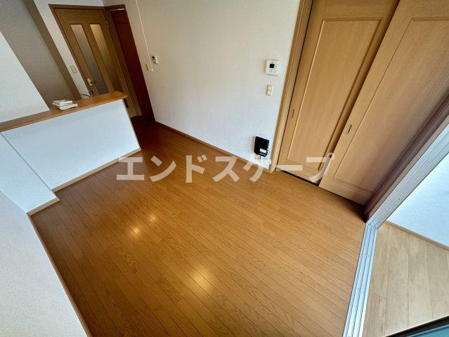 セレーノの居間・リビング|高崎、前橋のお部屋探しはエンドスケープまで！お客様の理想お聞かせ下さい♪