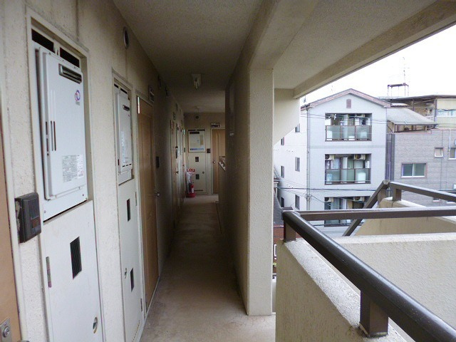 大阪市東淀川区淡路５丁目のマンション
