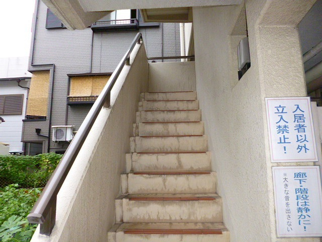 大阪市東淀川区淡路５丁目のマンション