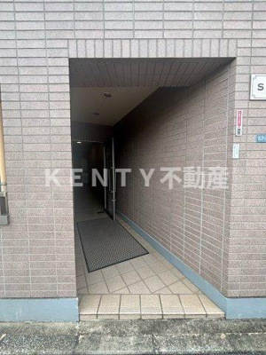 【エントランス】 | S・Kビル | ゆとりのあるエントランスです