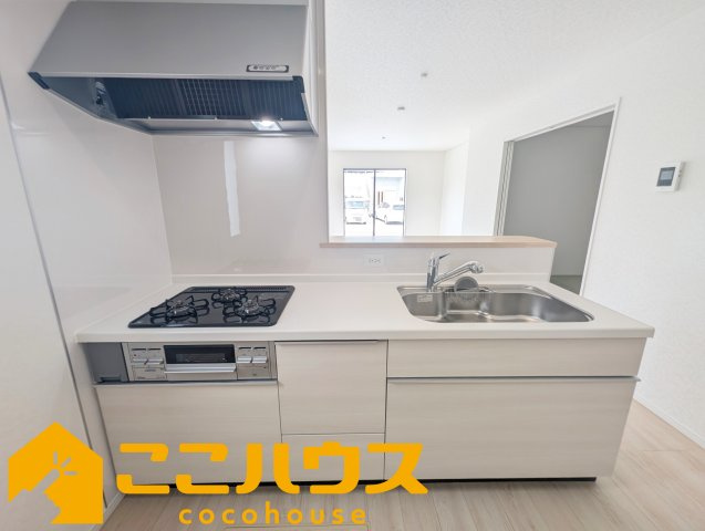 南城市佐敷伊原第2　新築戸建て　全4棟　2号棟のキッチン|【施工例】※同施工の別物件写真