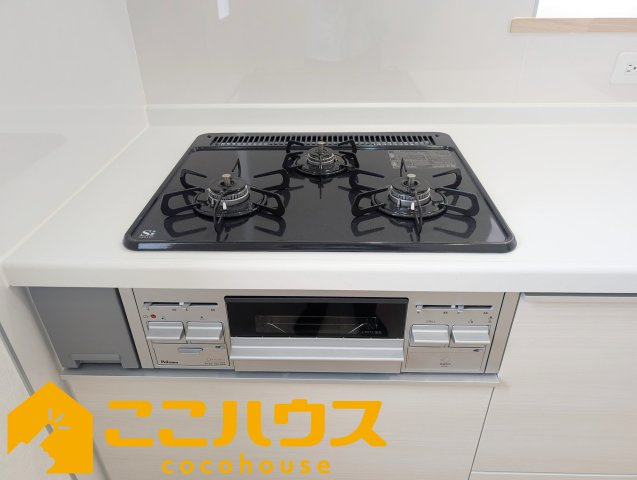 南城市佐敷伊原第2　新築戸建て　全4棟　2号棟のキッチン|【施工例】※同施工の別物件写真