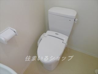 リヴィエール口田のトイレ|シャワートイレ