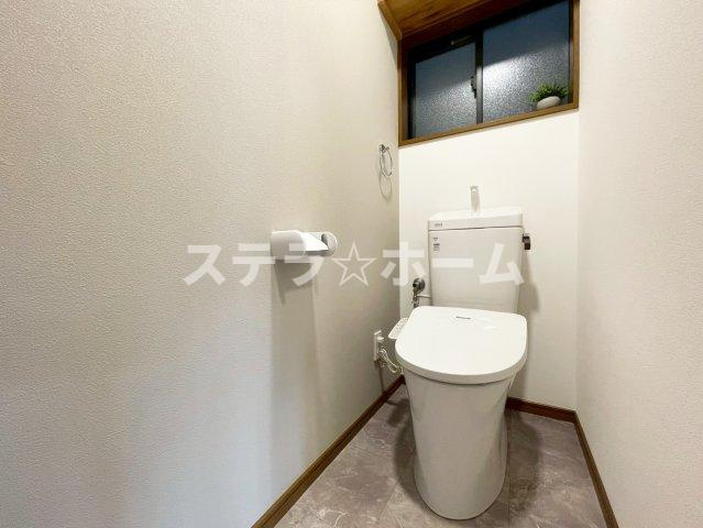 瑞光2 中古戸建のトイレ|シンプルで使いやすいトイレです