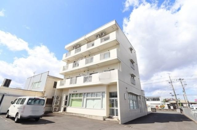 水戸東石ビルの外観