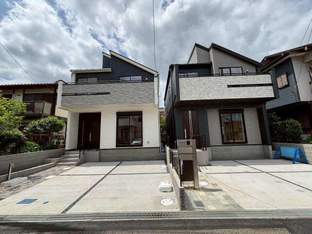 ブルーミングガーデン　八千代市勝田台６丁目２棟／１期２号棟