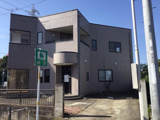 成田市吾妻３丁目の中古一戸建