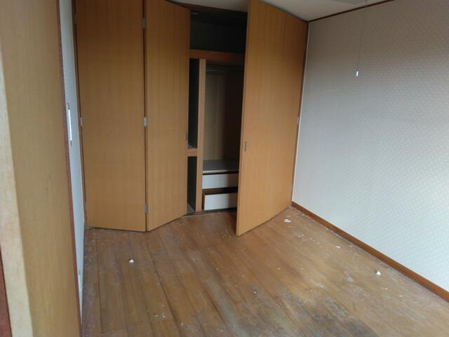 館山市北条　中古住居兼診療所の収納|３Ｆ