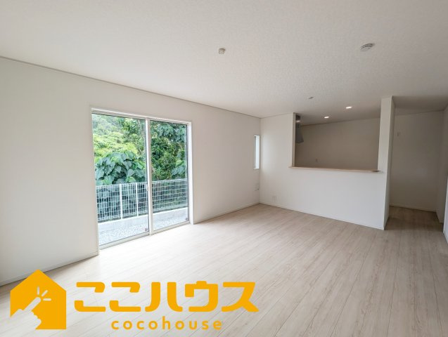 南城市佐敷伊原第2　新築戸建て　全4棟　3号棟のキッチン|【施工例】※同施工の別物件写真