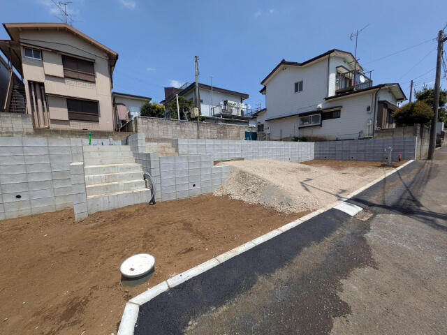 ブルーミングガーデン　鎌ヶ谷市東道野辺７丁目２棟／１期２号棟のその他|2号棟:外観写真
