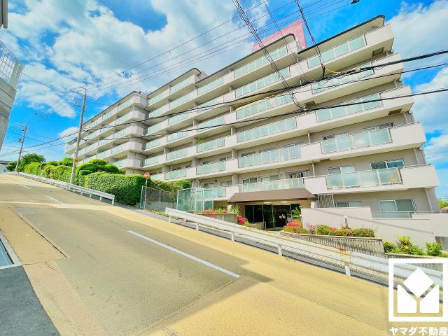 シーアイマンション夙川広田の外観|リビング・約4.5帖の洋室・約6帖の洋室はそれぞれ隣接しており、一体でのご利用も可能です。
