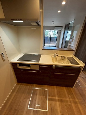 (シニア限定)シュテルン湘南のキッチン|IHシステムキッチンで火災予防に配慮