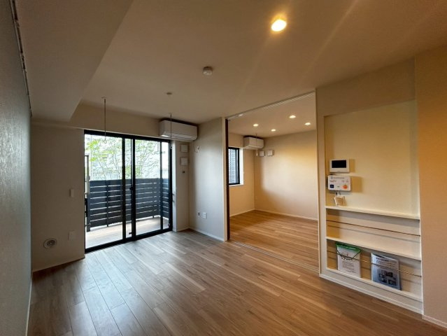 (シニア限定)シュテルン湘南の居間・リビング|12.1帖LDK