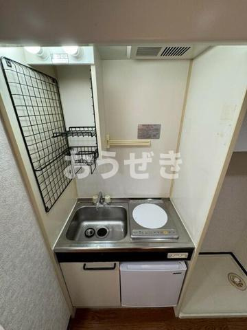 ソレイユ品濃のキッチン