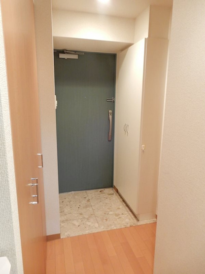 【玄関】