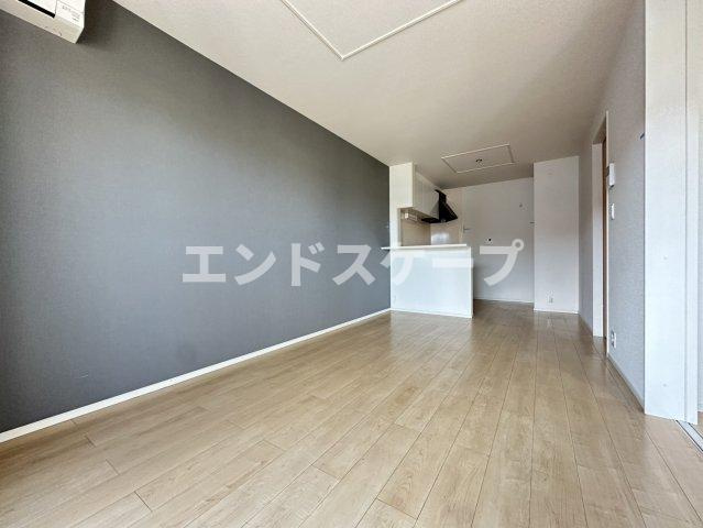 ＬａＴｏｕｒＫＡＩＺＡＷＡ　Ⅴの居間・リビング|高崎、前橋のお部屋探しはエンドスケープまで！お客様の理想お聞かせ下さい♪