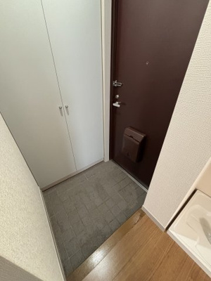 【玄関】 | 黄楊の木コート
