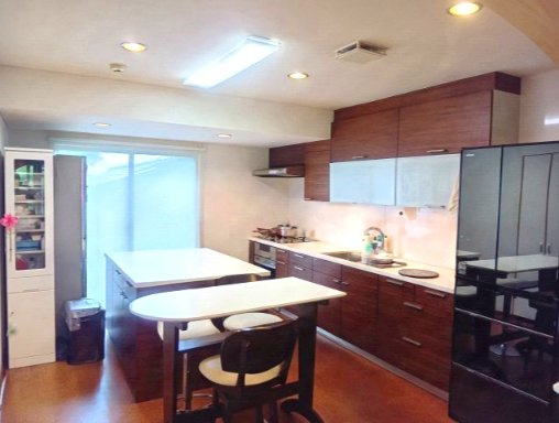 売中古戸建　藤枝市堀之内のキッチン|ダイニングと隣り合うキッチンは使い勝手がいい構造になっています！
