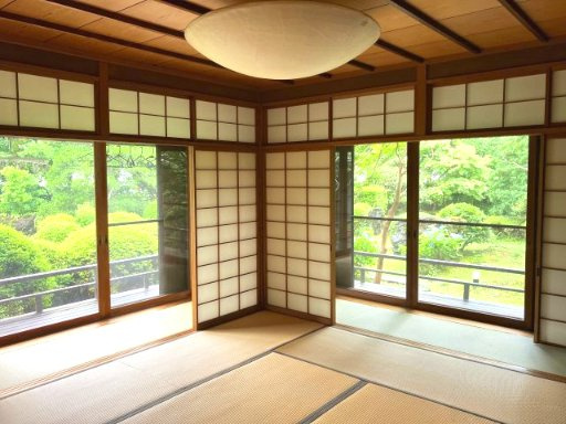 売中古戸建　藤枝市堀之内の和室|和室からはお庭を望めます！