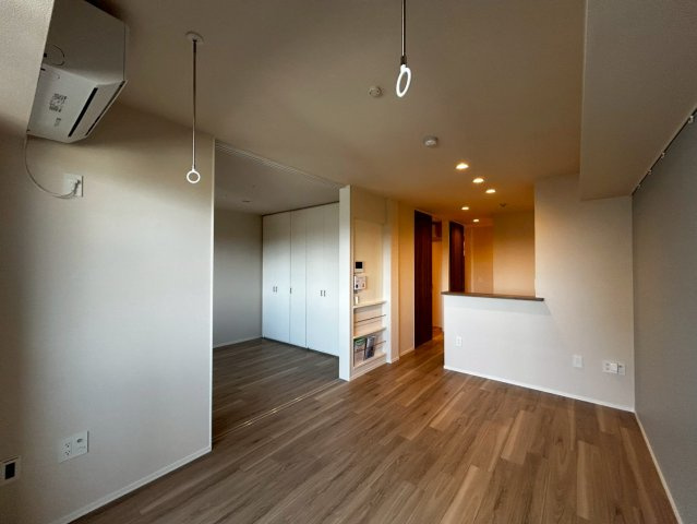 (シニア限定)シュテルン湘南の居間・リビング|12.1帖LDK