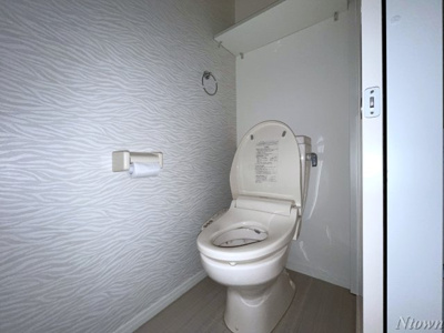 【トイレ】 | ラ・ネージュ筒井 | 落ち着いた色調のトイレです