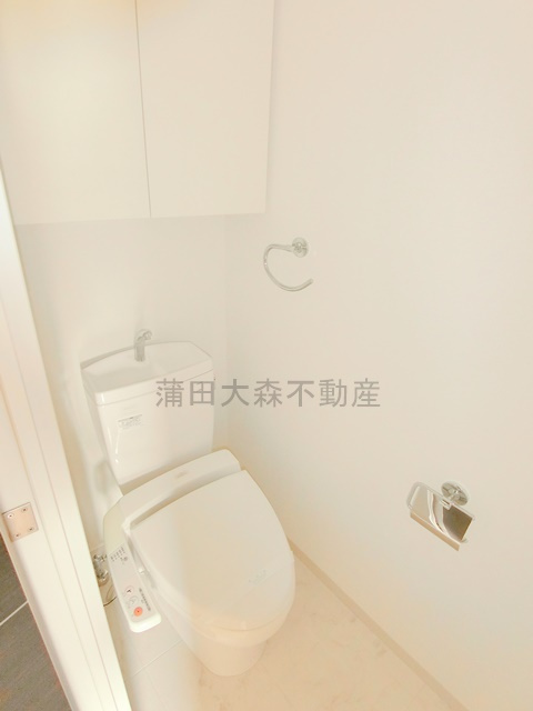 六郷土手分譲賃貸マンションのトイレ|温水洗浄便座付きのトイレ