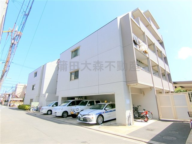 六郷土手分譲賃貸マンションの外観