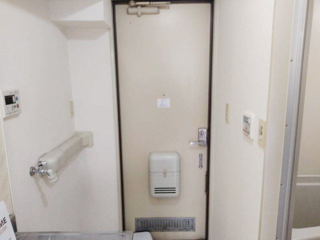 どみいるみずのの玄関