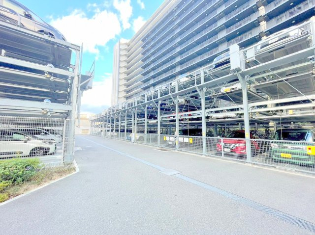 シティテラス神崎川駅前の駐車場