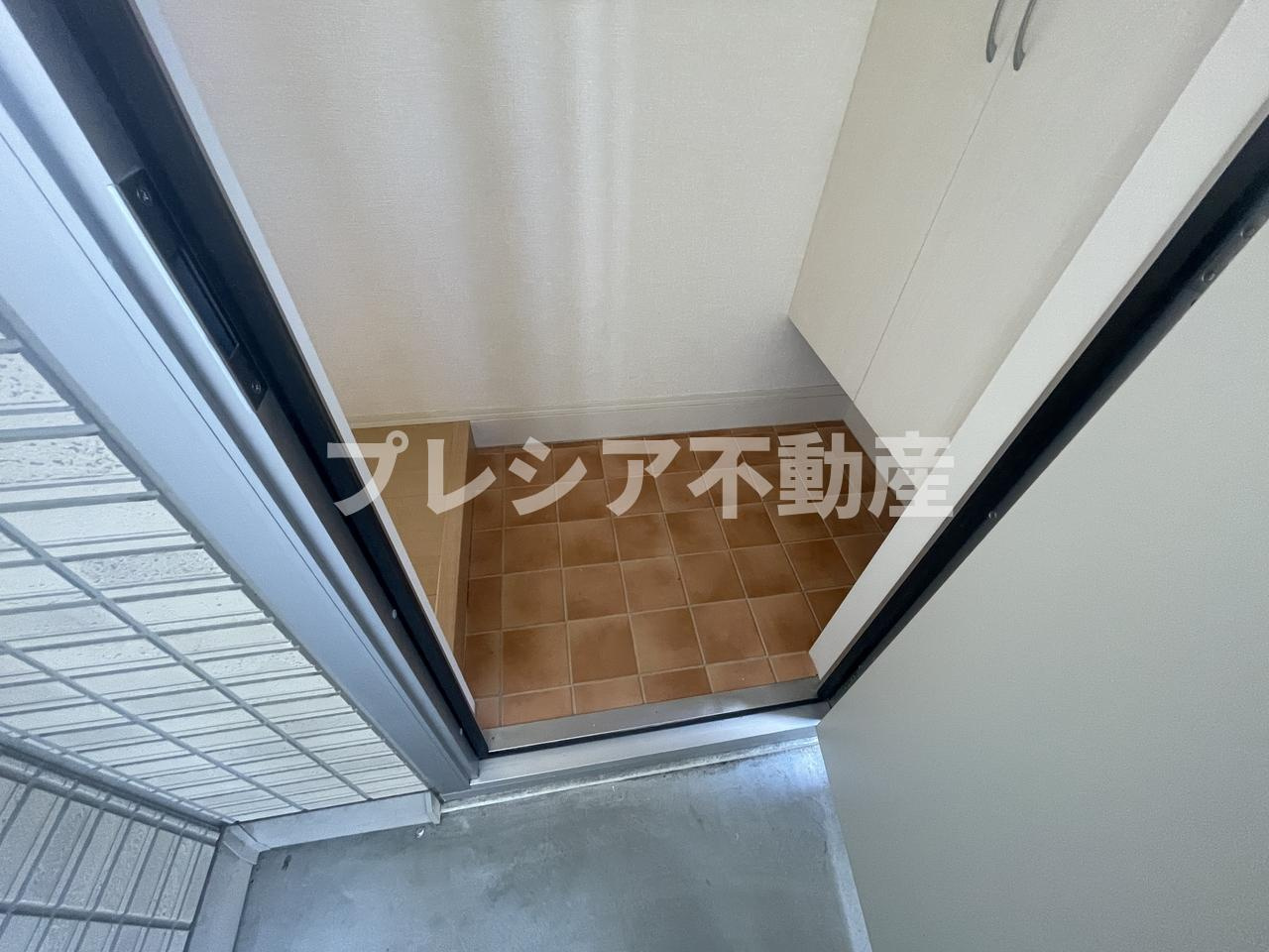 ペルルⅡの玄関