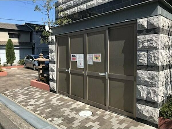 NORTH VILLAGE BIRTH PLACEのその他