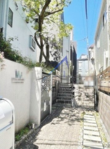 ウェルスクエア三軒茶屋のエントランス|エントランスです。