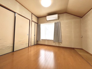 【洋室】 | 葛飾区鎌倉３丁目 売戸建 | 2階の和室は畳からフローリングへ変更されています♪
