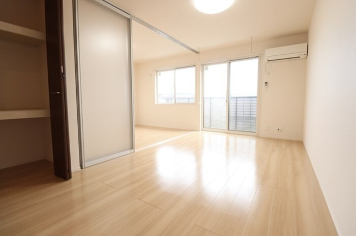 Ｄ－ｒｏｏｍ赤塚　Bの居間・リビング