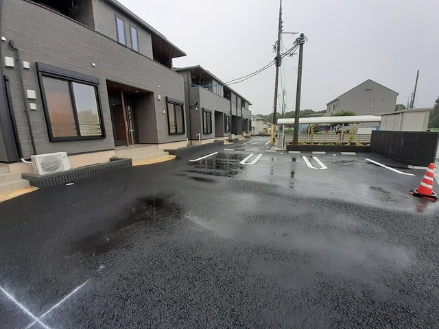 スイレンティ　１の駐車場|駐車場