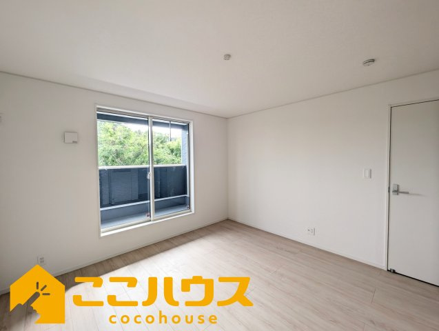 南城市佐敷伊原第2　新築戸建て　全4棟　4号棟の寝室|【施工例】※同施工の別物件写真