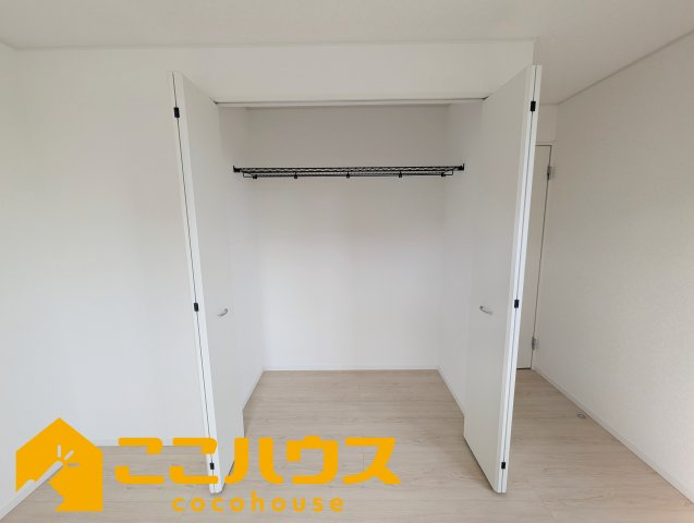 南城市佐敷伊原第2　新築戸建て　全4棟　4号棟の収納|【施工例】※同施工の別物件写真