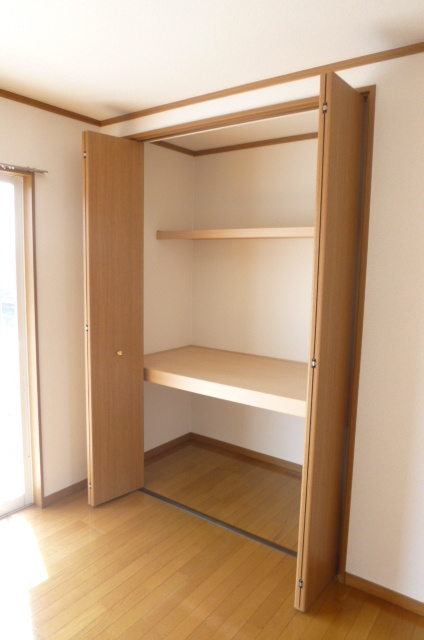 カーサLOVの収納|大きなものも収納できそうです