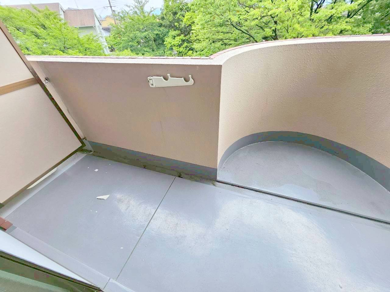 パストラール西大寺のバルコニー
