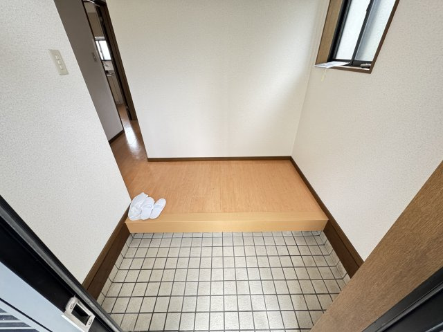 ビレッジシモの玄関