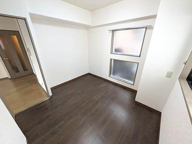 メープル神戸本山の居間・リビング