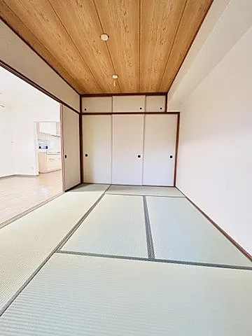 コンフォール広田の居間・リビング