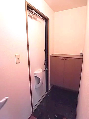 プレステージ芦屋の玄関