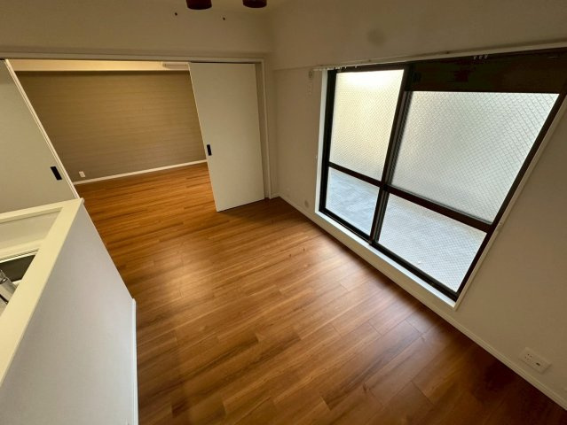 サンコート住吉駅前の居間・リビング