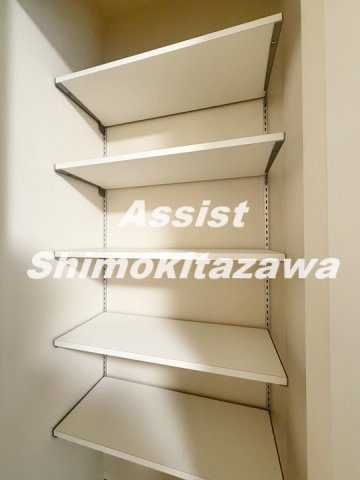 クレール世田谷の収納