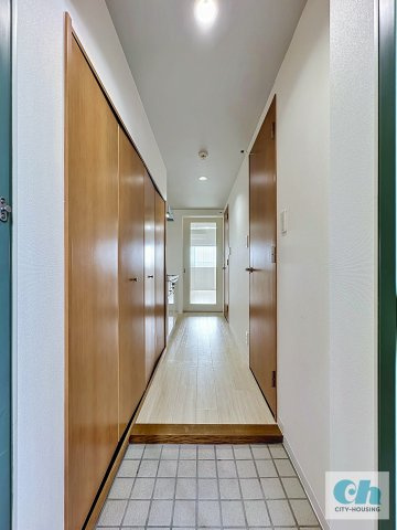 エスポワール田園調布 502号室の玄関