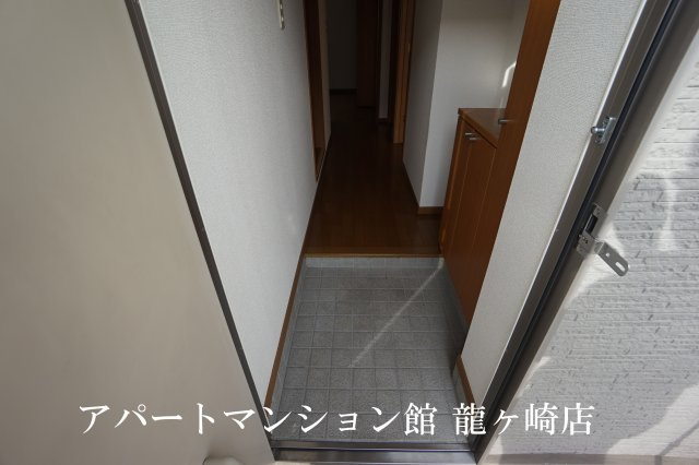 ボヌール・メゾンＢの玄関