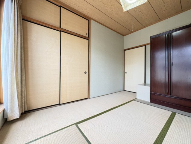 瑞穂市 居倉（美江寺駅） 2階建 ４ＬＤＫの和室|2階和室