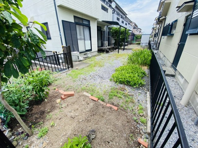 瑞穂市 居倉（美江寺駅） 2階建 ４ＬＤＫの庭